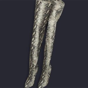 Steve Madden Dominique Thigh High heeled boots